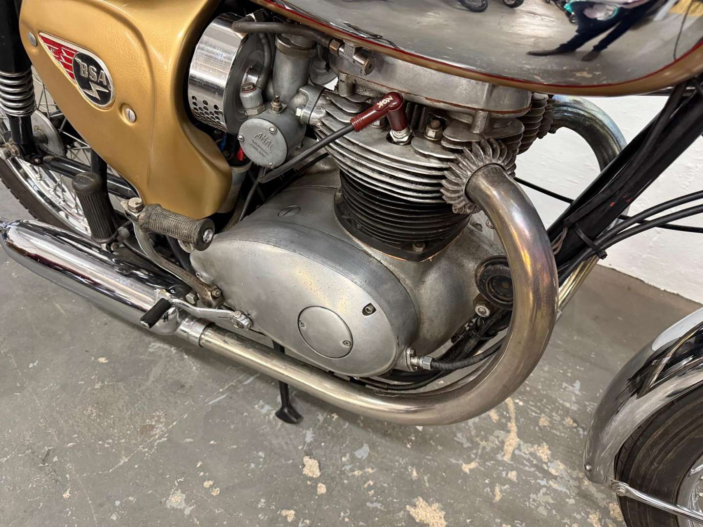 <p>1965 BSA LIGHTNING CLUBMAN</p>