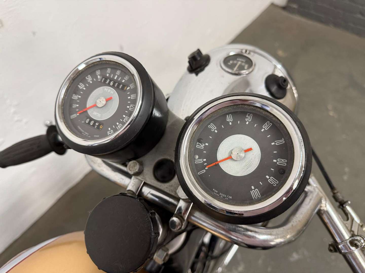 <p>1965 BSA LIGHTNING CLUBMAN</p>