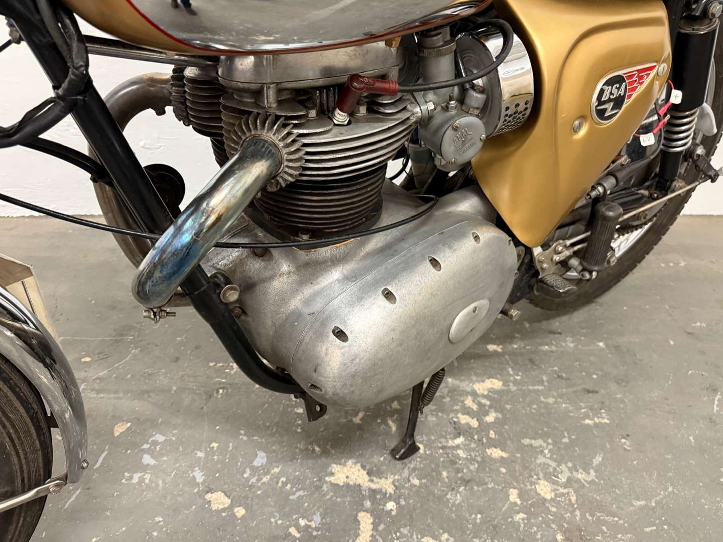 <p>1965 BSA LIGHTNING CLUBMAN</p>