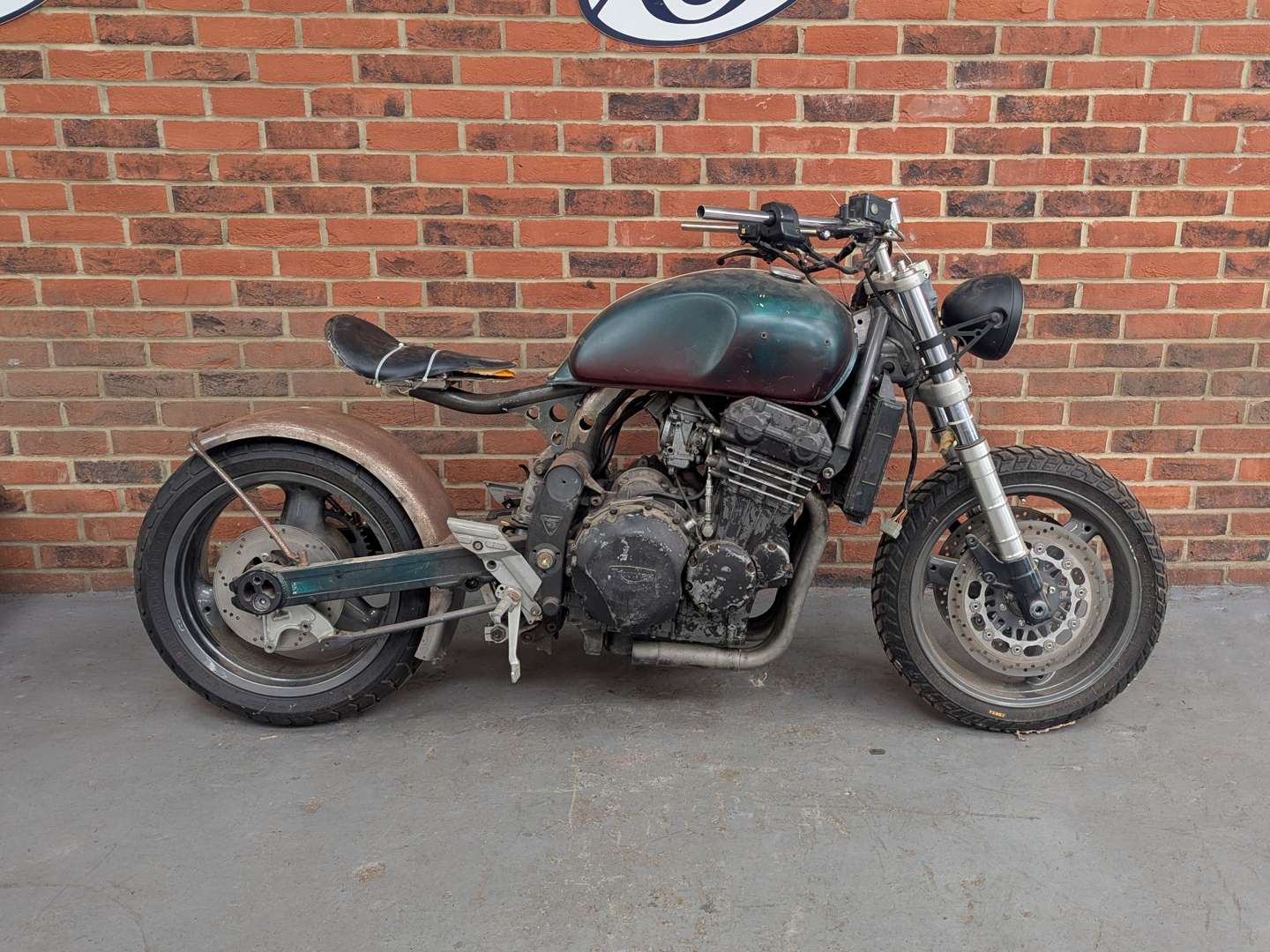 <p>1996 TRIUMPH SPRINT</p>