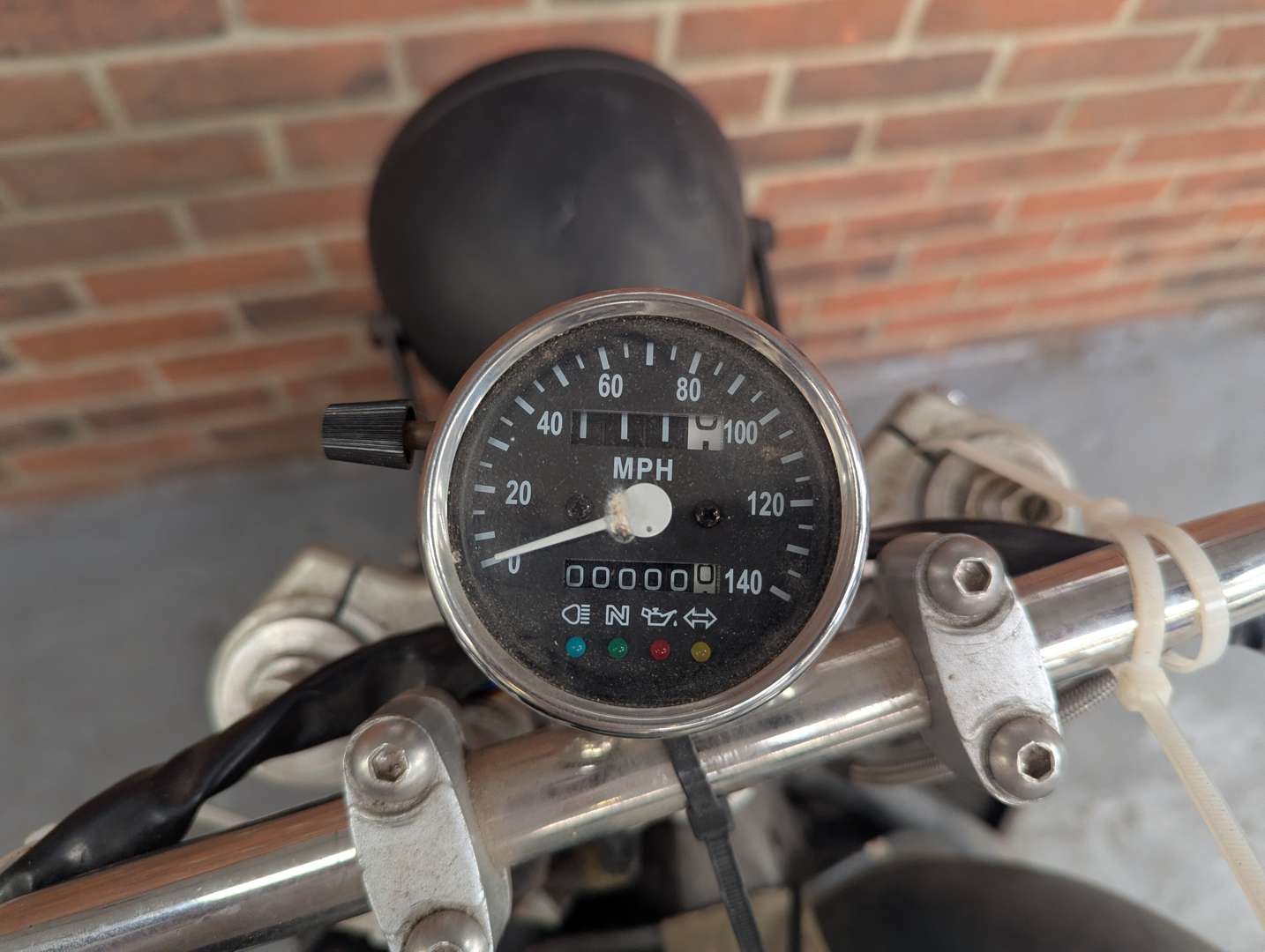 <p>1996 TRIUMPH SPRINT</p>