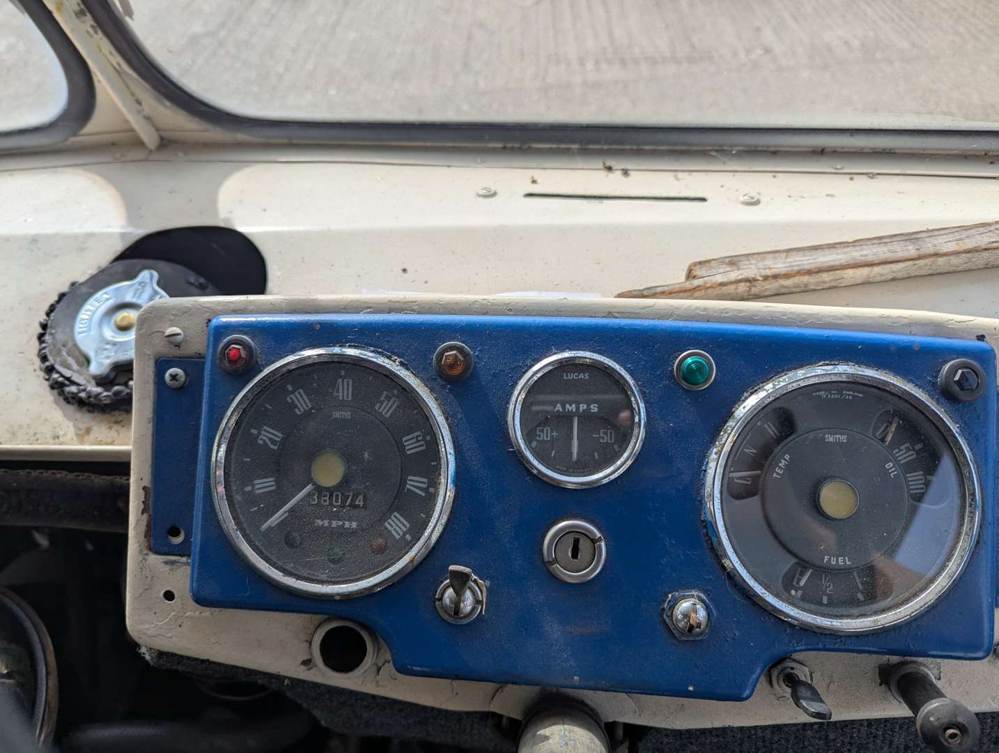 <p>1969 MORRIS LD CONVERTED AMBULANCE</p>