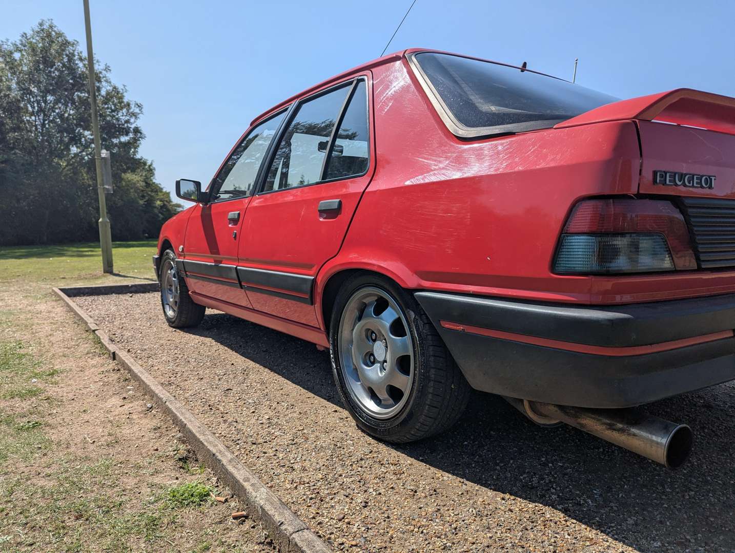 <p>1991 PEUGEOT 309 GTI</p>