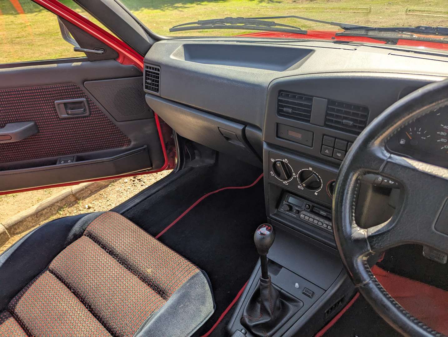 <p>1991 PEUGEOT 309 GTI</p>