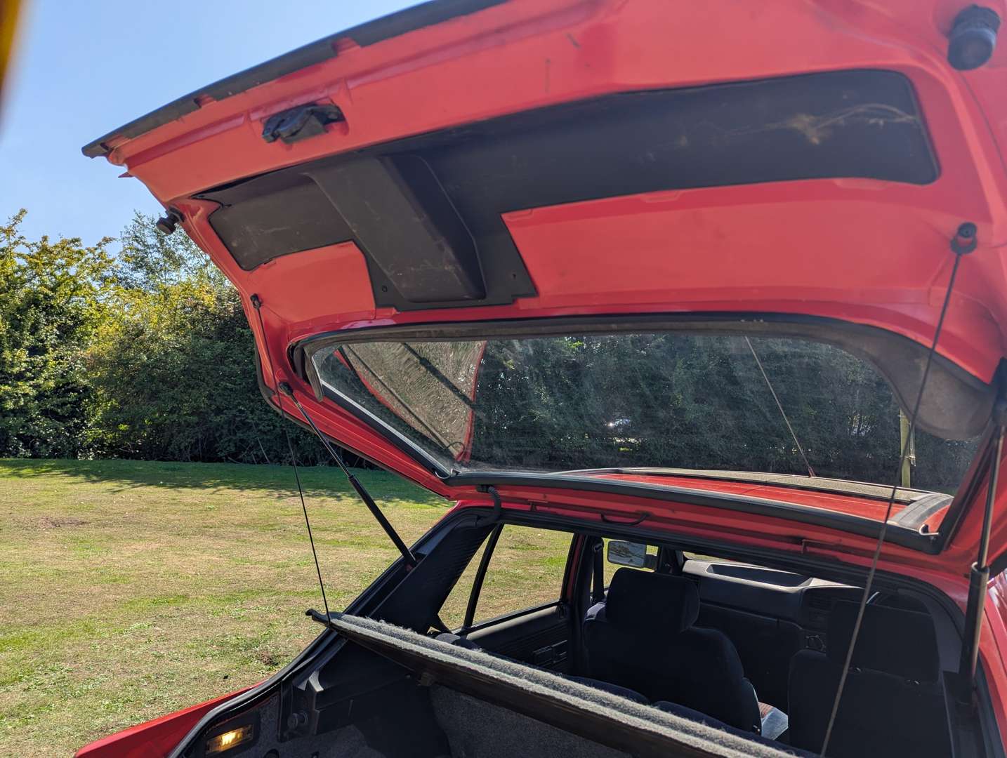 <p>1991 PEUGEOT 309 GTI</p>