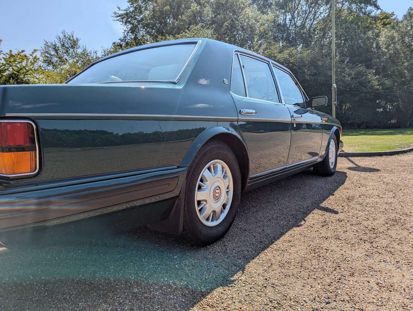 <p>1997 BENTLEY BROOKLANDS AUTO</p>