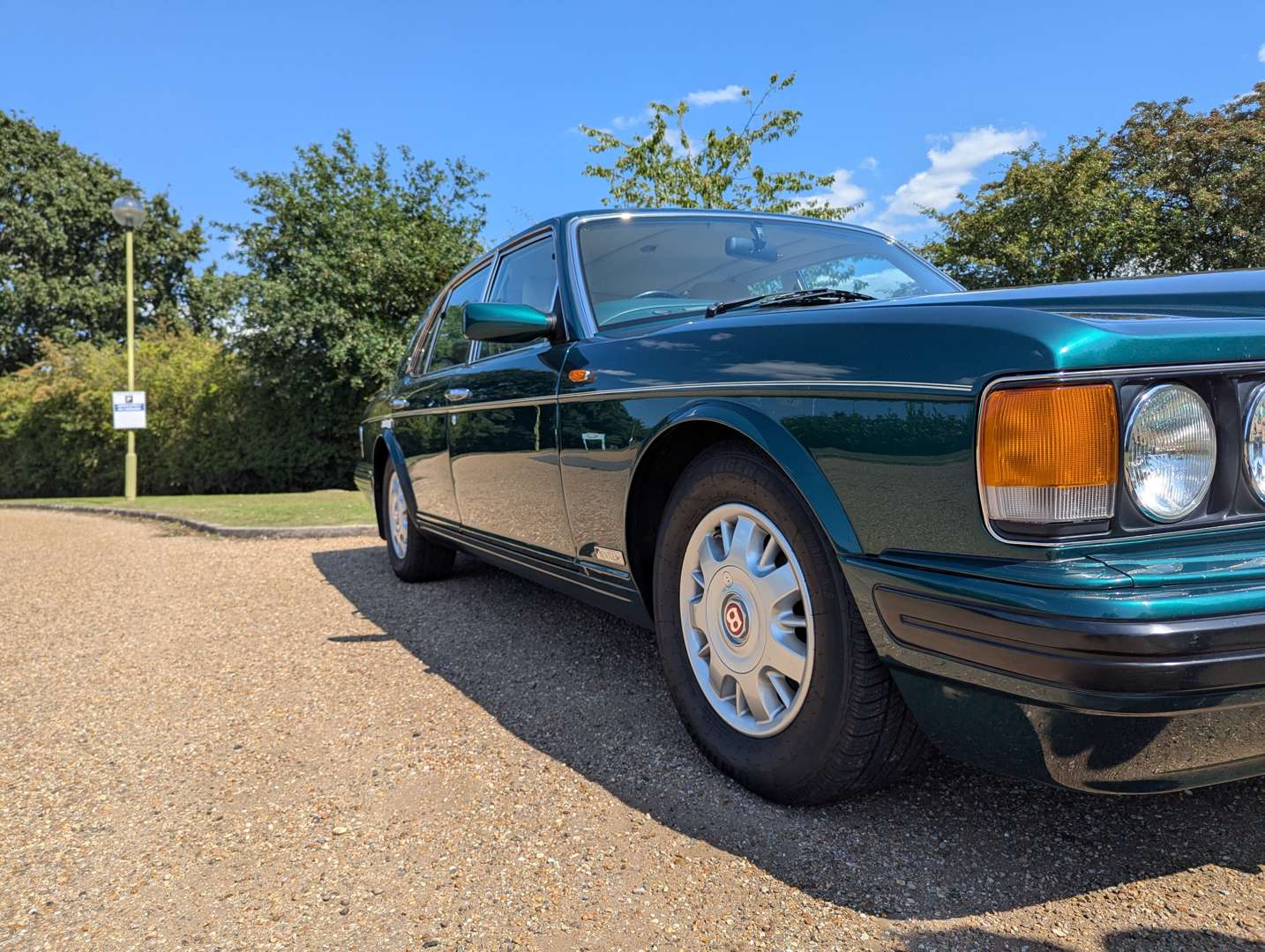 <p>1997 BENTLEY BROOKLANDS AUTO</p>