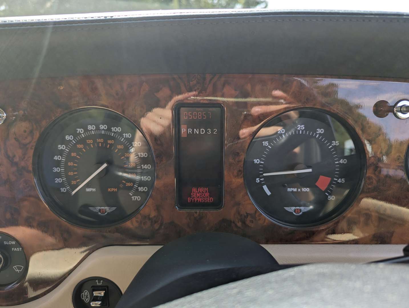 <p>1997 BENTLEY BROOKLANDS AUTO</p>