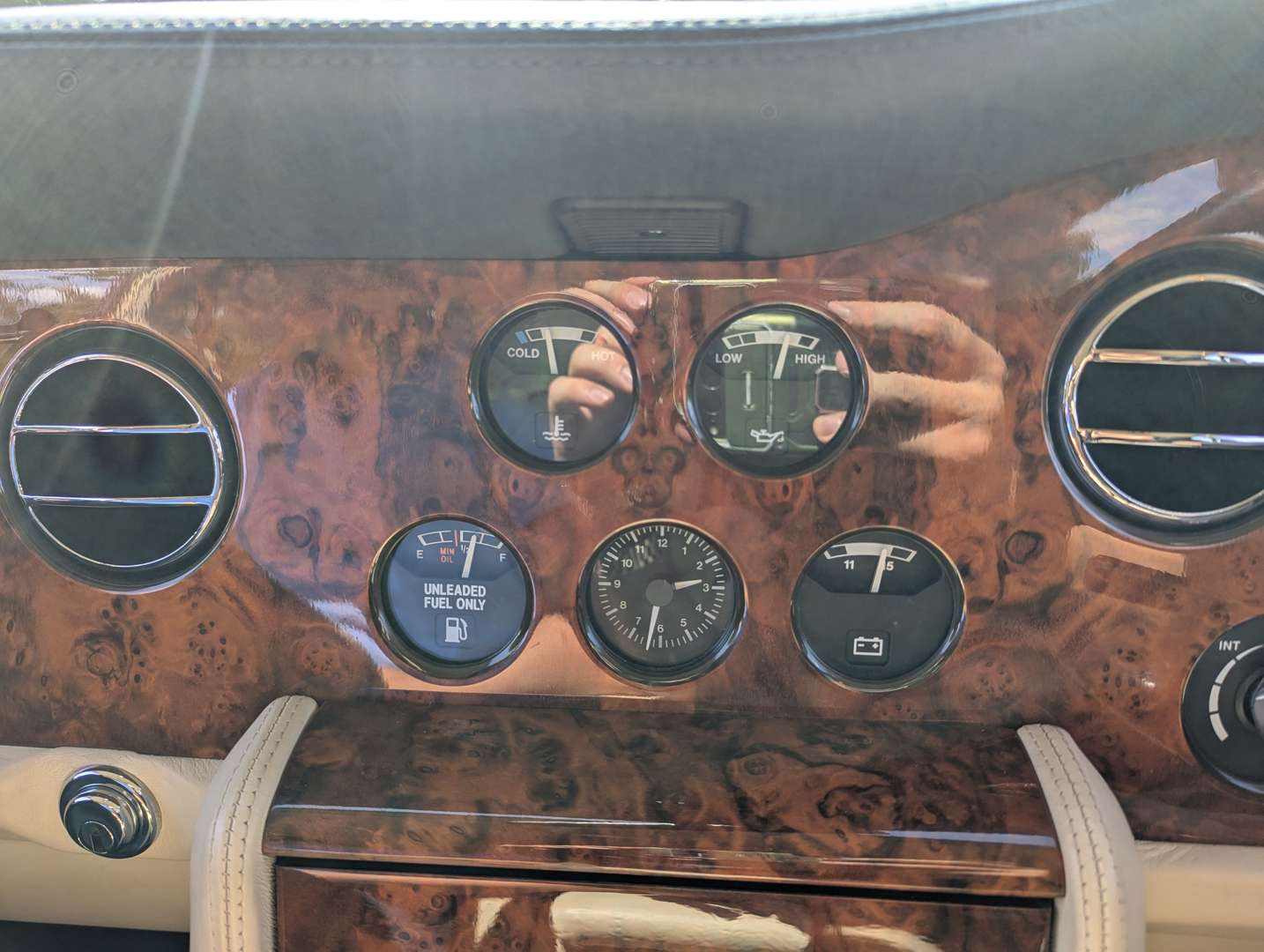 <p>1997 BENTLEY BROOKLANDS AUTO</p>