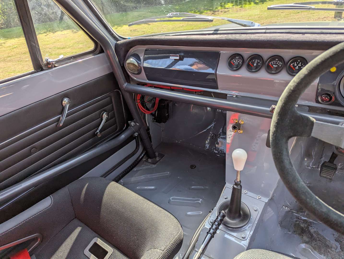 <p>1966 FORD CORTINA MKI</p>