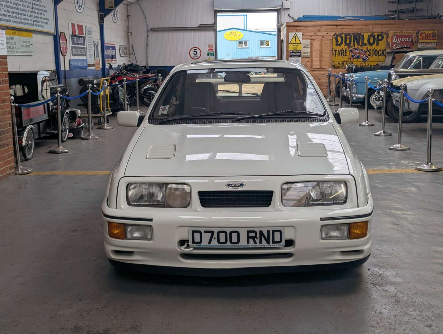 <p>1987 FORD SIERRA RS COSWORTH</p>
