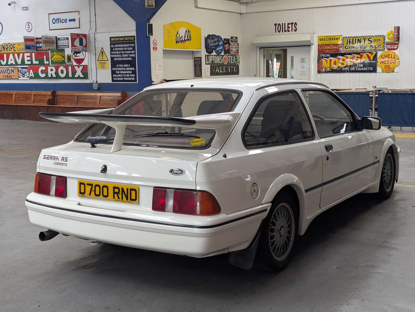 <p>1987 FORD SIERRA RS COSWORTH</p>