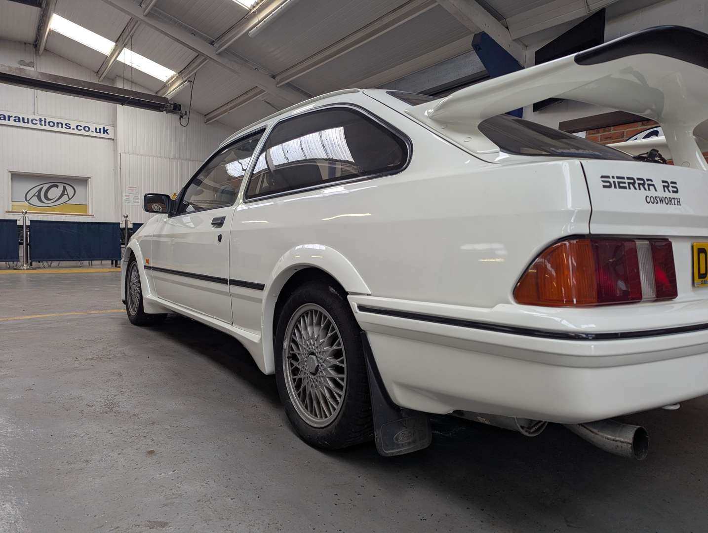 <p>1987 FORD SIERRA RS COSWORTH</p>