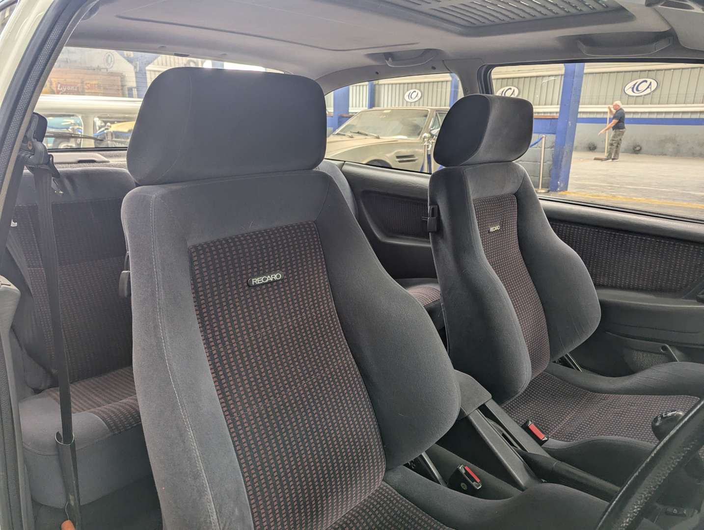 <p>1987 FORD SIERRA RS COSWORTH</p>