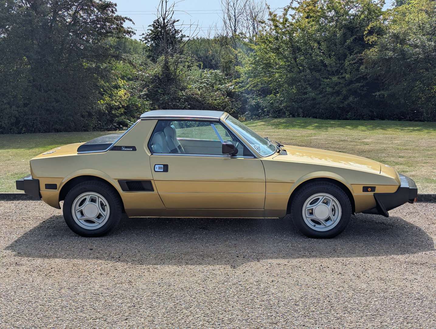 <p>1979 FIAT X1/9</p>