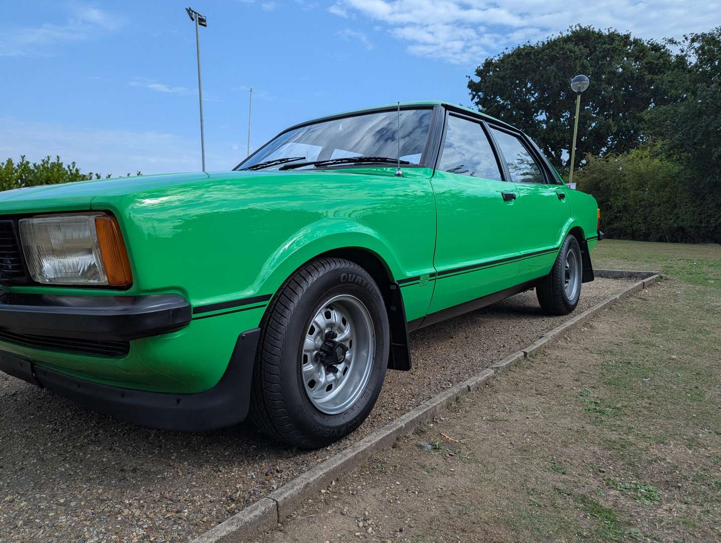 <p>1977 FORD CORTINA 3.0S</p>