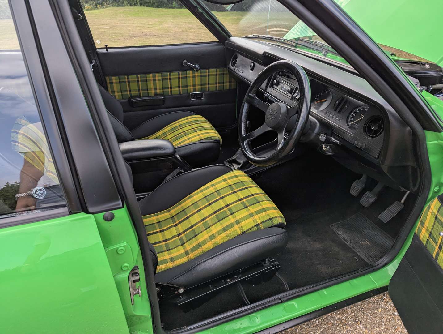 <p>1977 FORD CORTINA 3.0S</p>