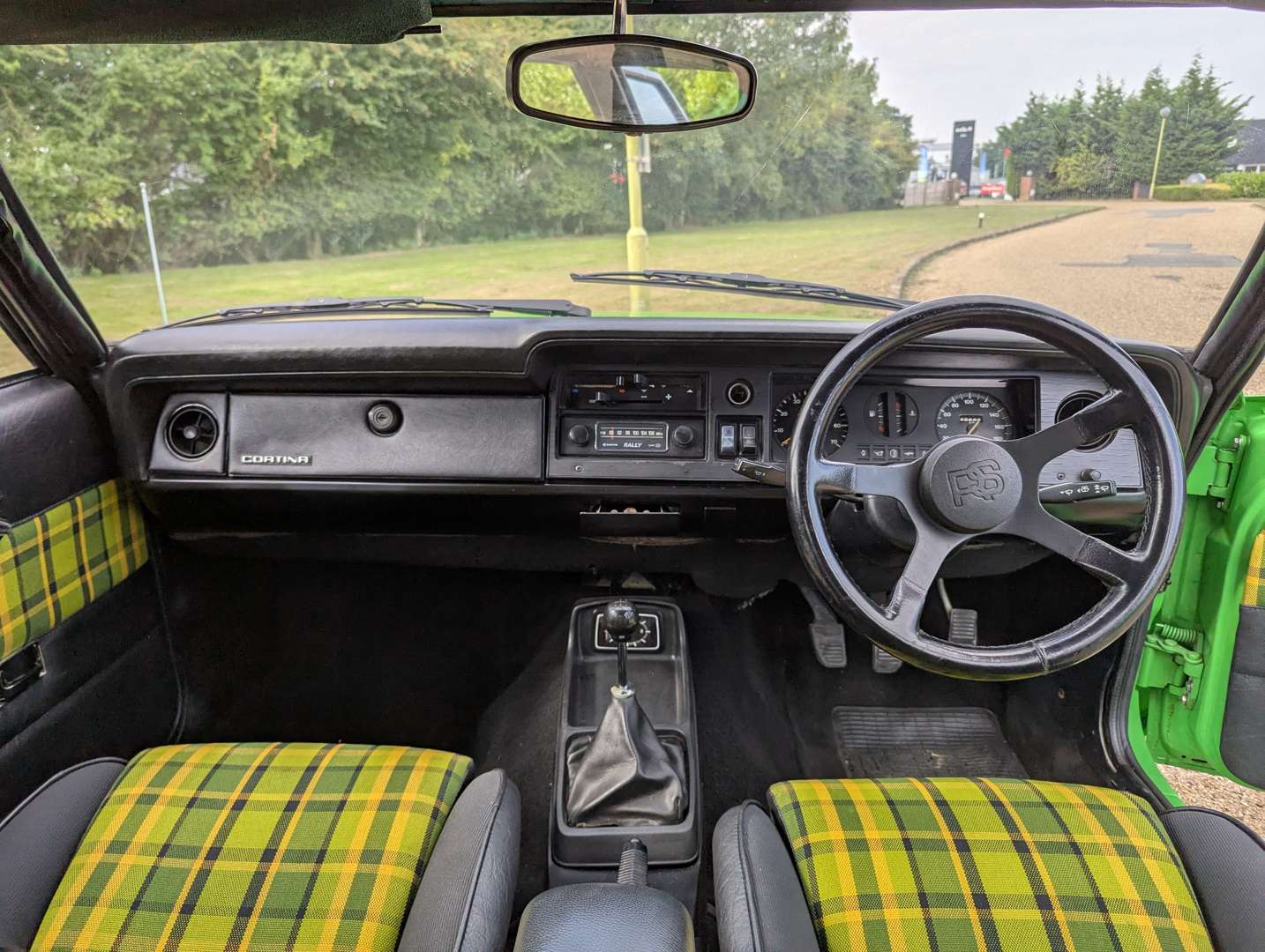 <p>1977 FORD CORTINA 3.0S</p>