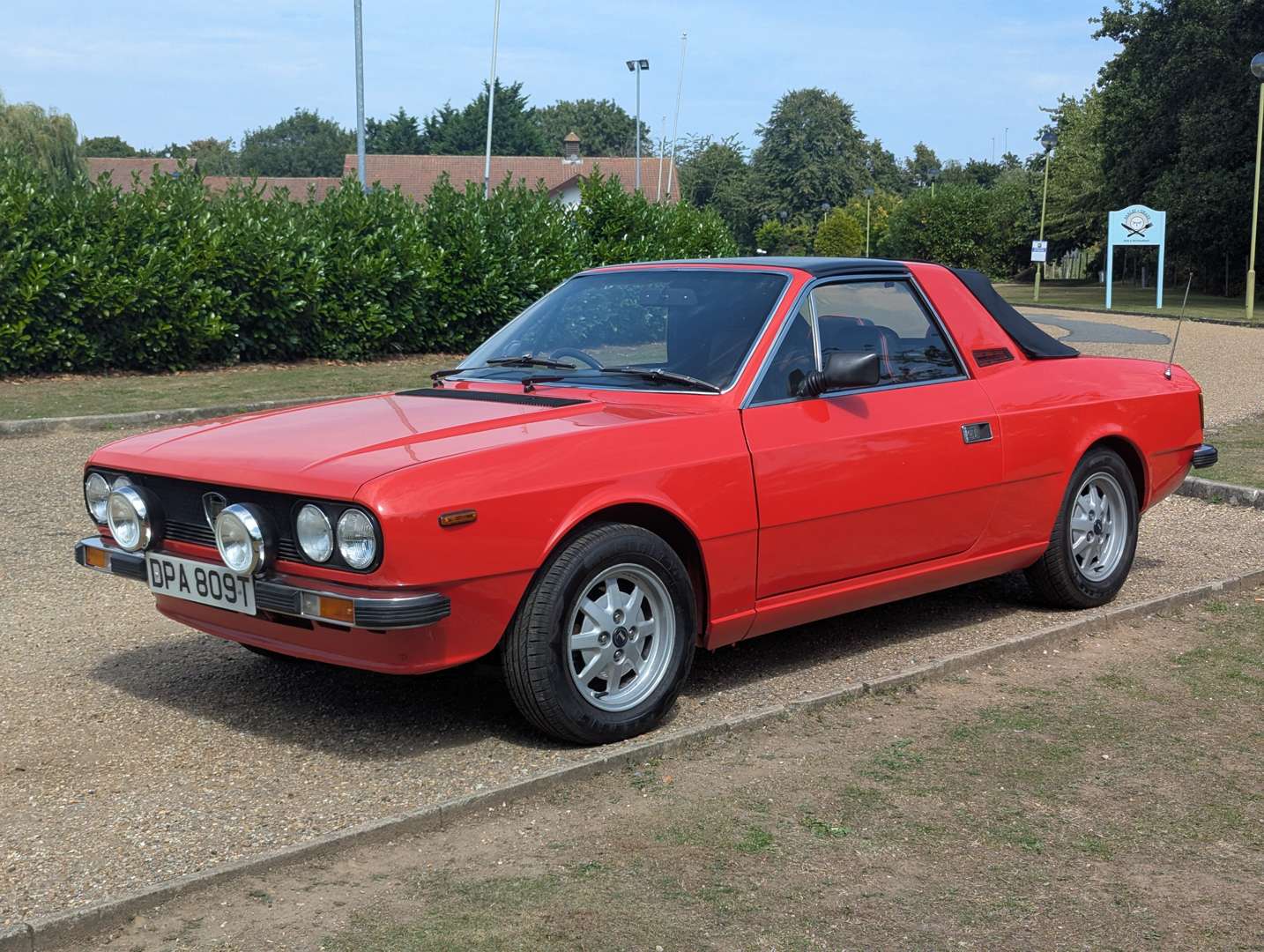 <p>1979 LANCIA BETA SPYDER</p>