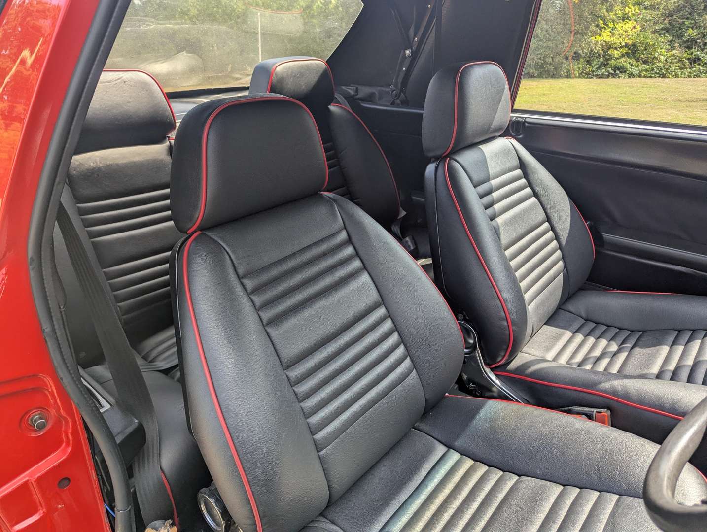 <p>1979 LANCIA BETA SPYDER</p>