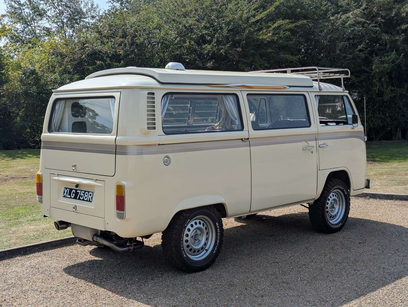 <p>1977 VW WESTFALIA T2 CAMPER</p>