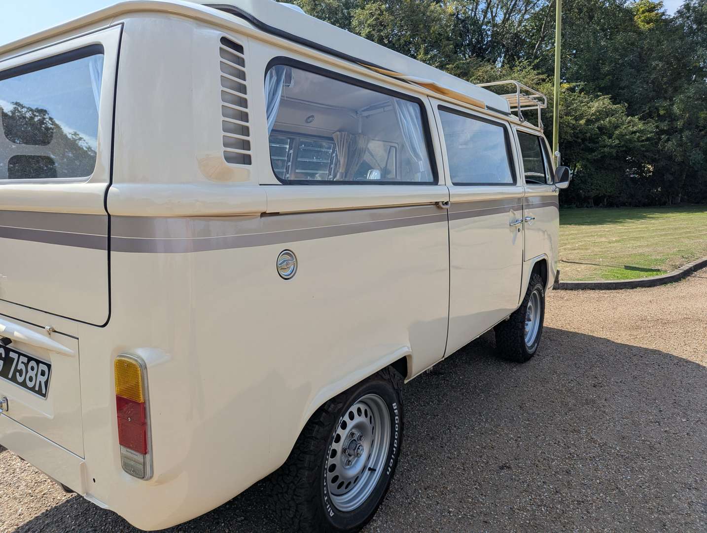 <p>1977 VW WESTFALIA T2 CAMPER</p>