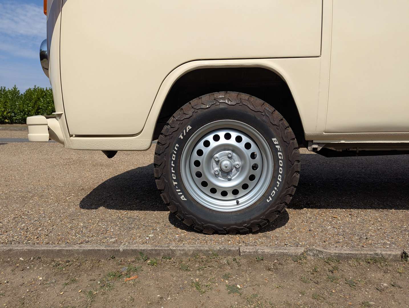 <p>1977 VW WESTFALIA T2 CAMPER</p>