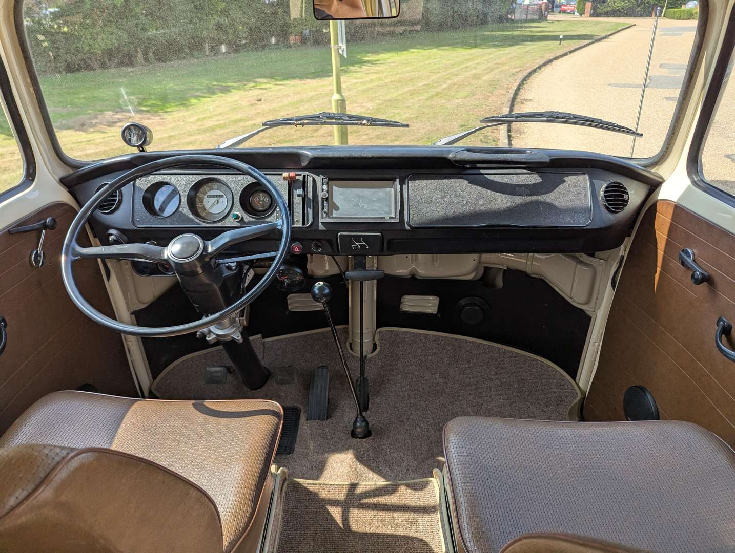 <p>1977 VW WESTFALIA T2 CAMPER</p>