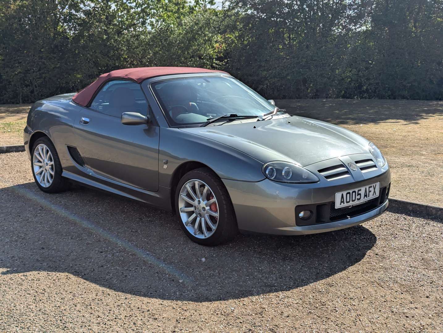 <p>2005 MG TF 160</p>