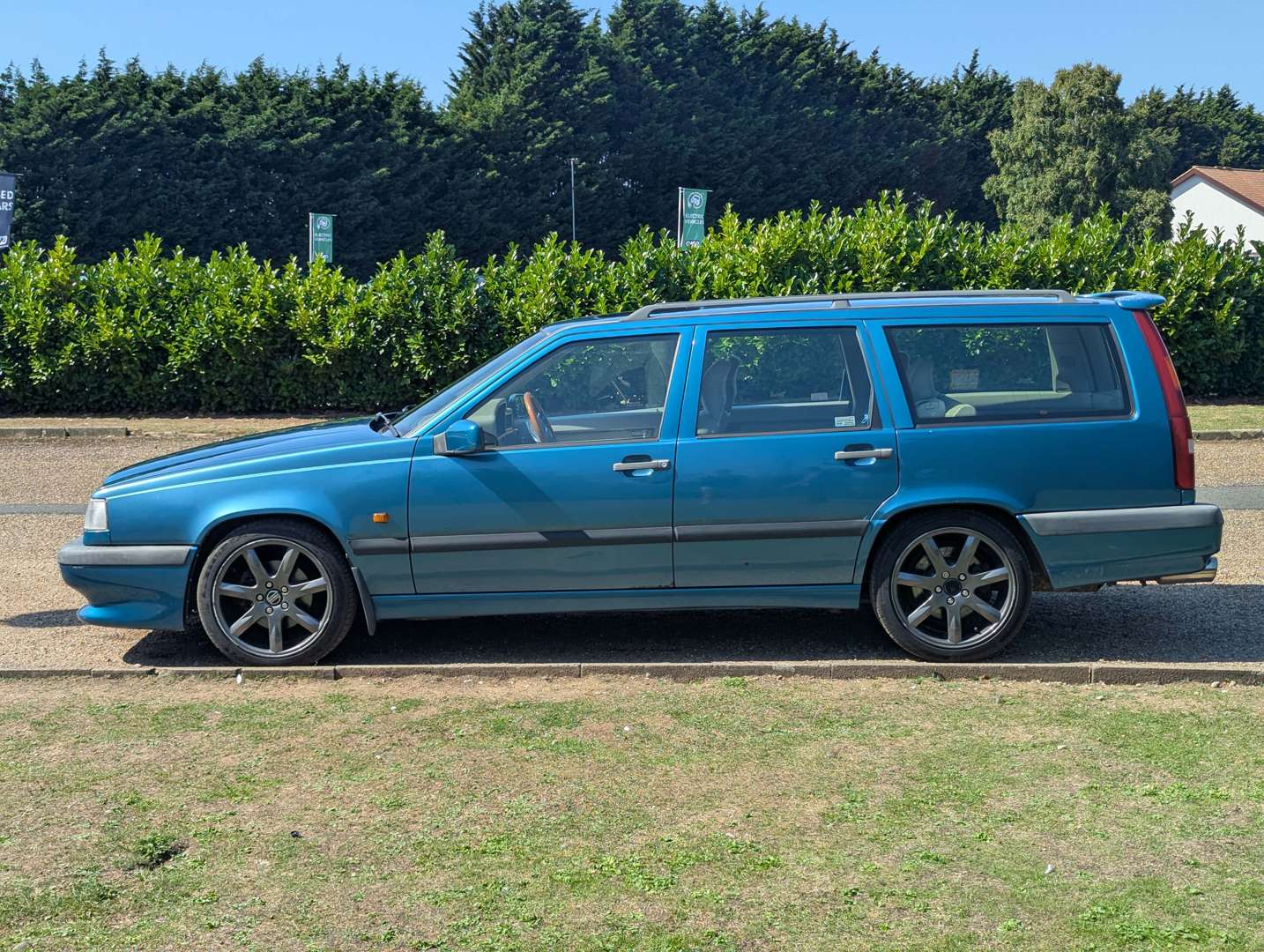 <p>1996 VOLVO 850R ESTATE AUTO</p>