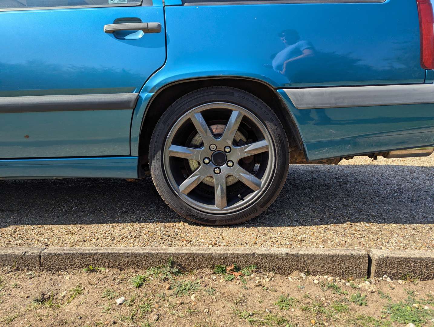 <p>1996 VOLVO 850R ESTATE AUTO</p>