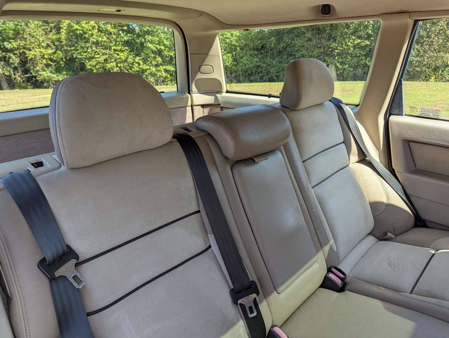 <p>1996 VOLVO 850R ESTATE AUTO</p>