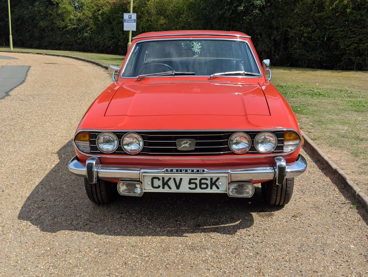 <p>1972 TRIUMPH STAG</p>