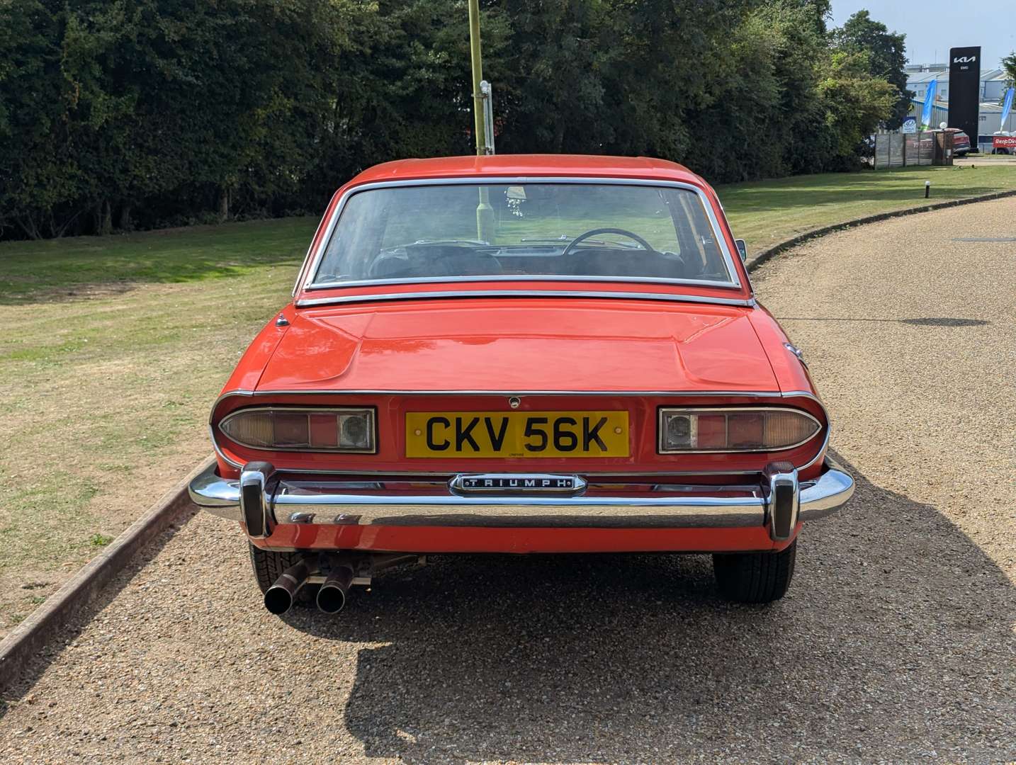 <p>1972 TRIUMPH STAG</p>