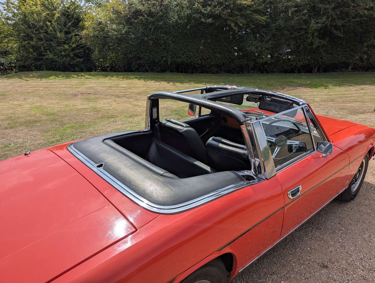 <p>1972 TRIUMPH STAG</p>