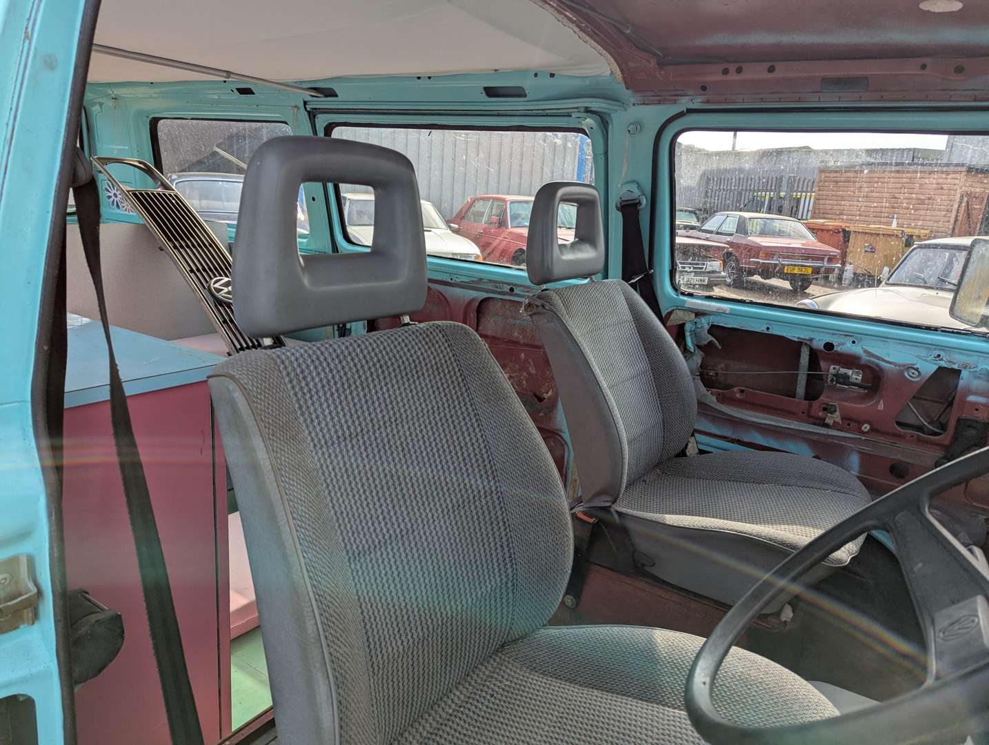 <p>1988 VW TRANSPORTER T25</p>