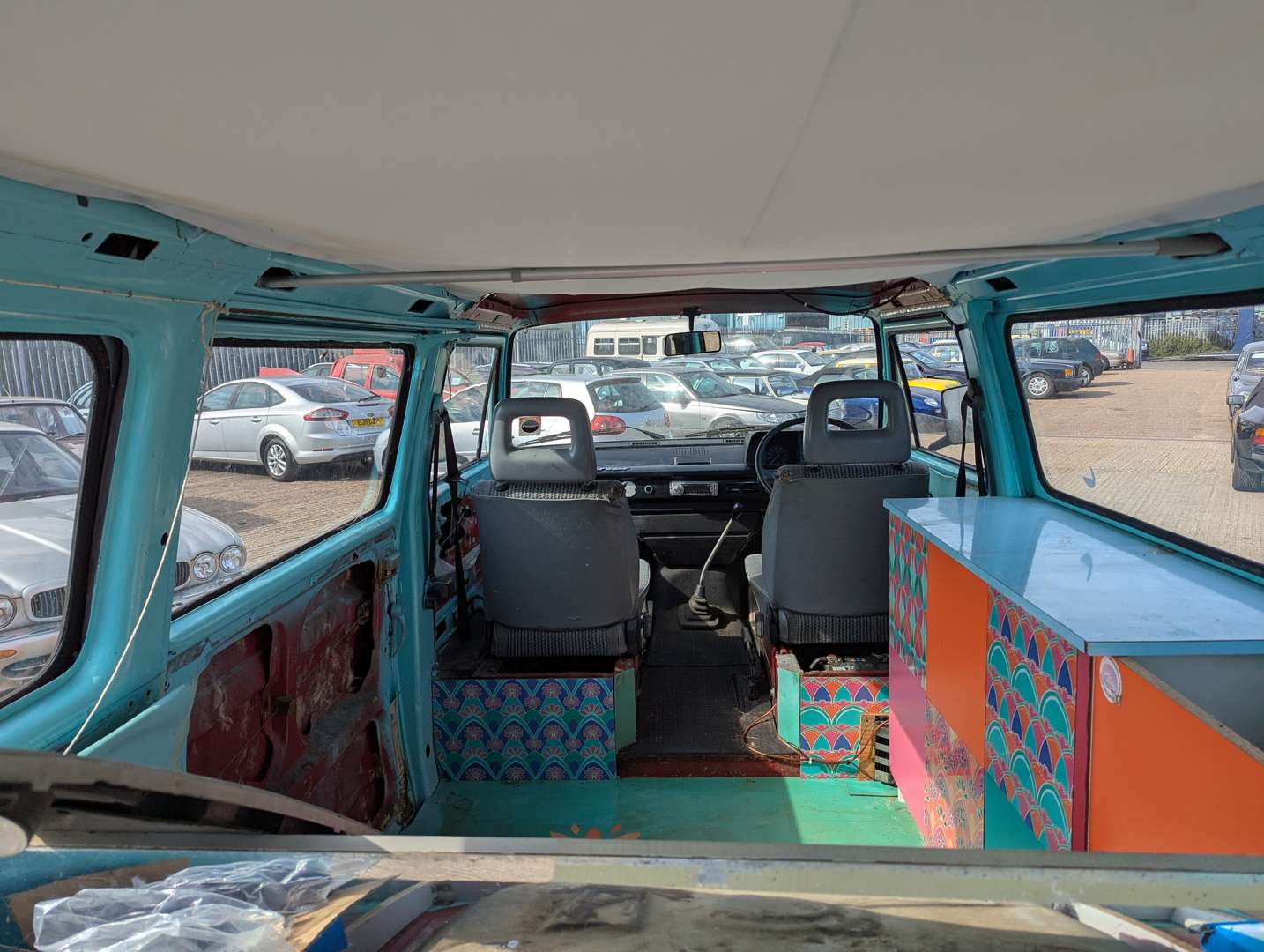 <p>1988 VW TRANSPORTER T25</p>