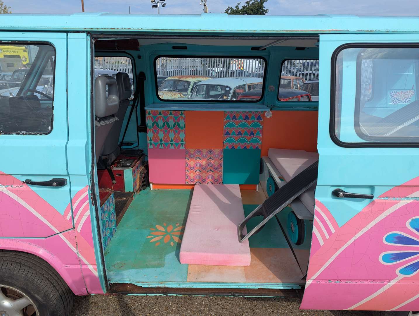 <p>1988 VW TRANSPORTER T25</p>