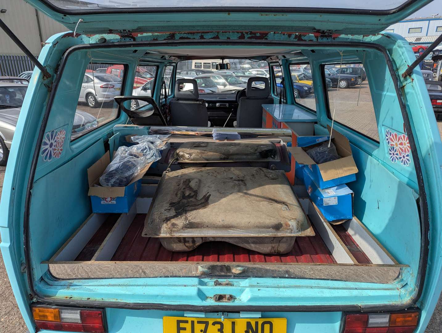 <p>1988 VW TRANSPORTER T25</p>