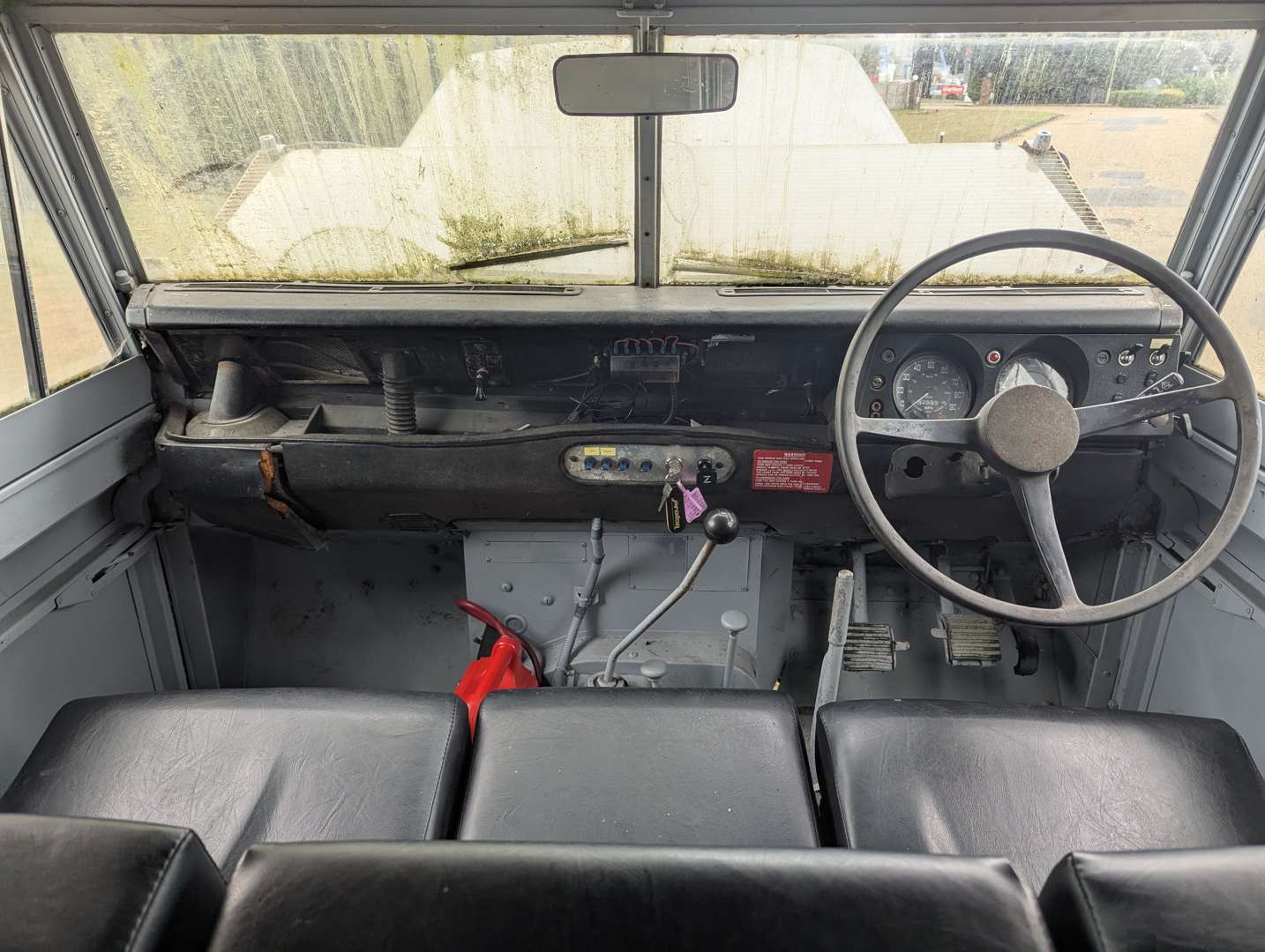 <p>1969 LAND ROVER SERIES IIA 109"</p>