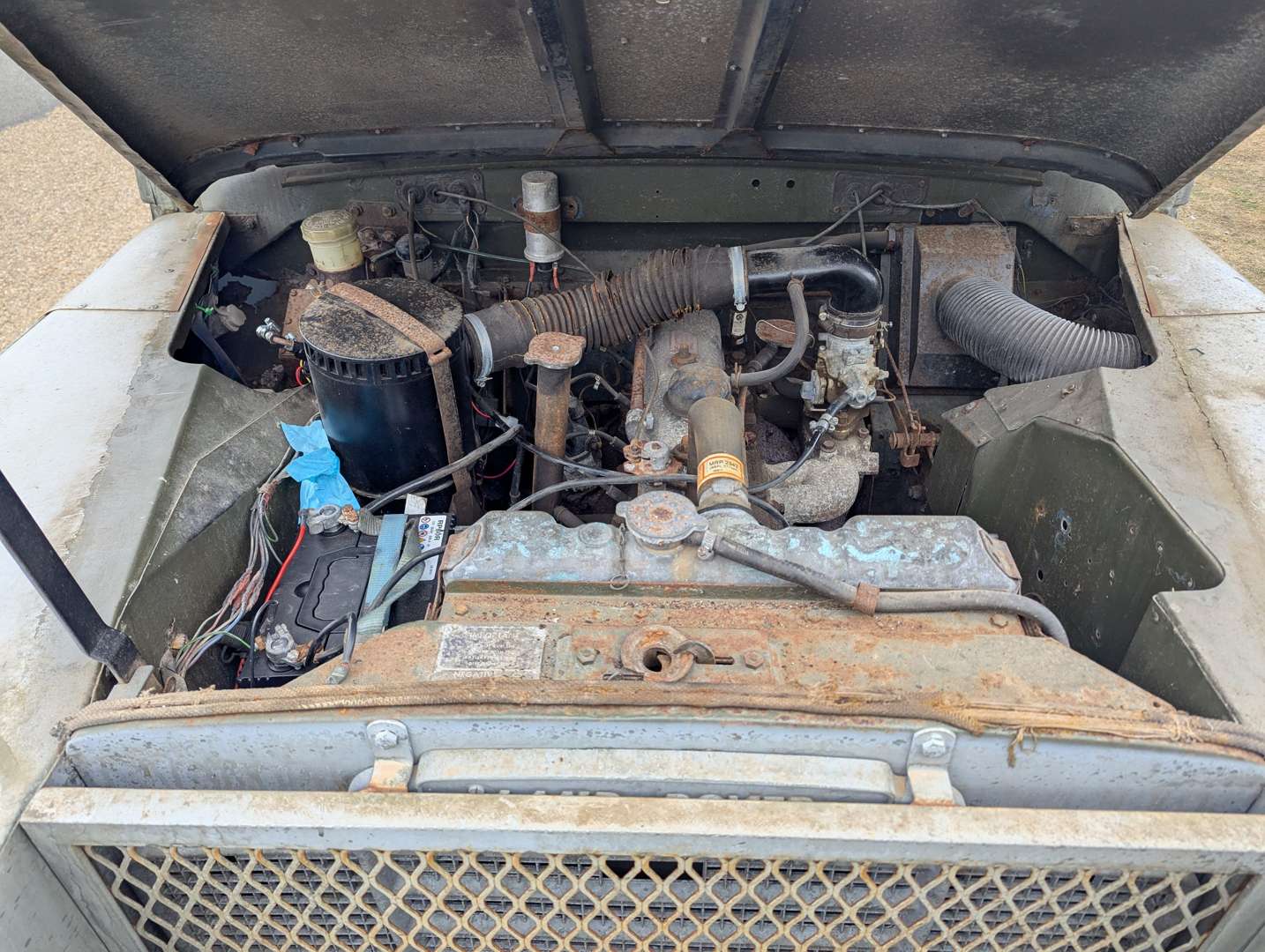 <p>1969 LAND ROVER SERIES IIA 109"</p>