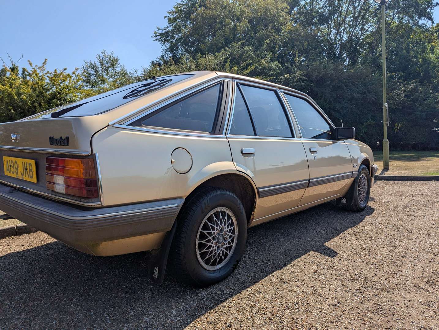 <p>1984 VAUXHALL CAVALIER CD 1.8E</p>