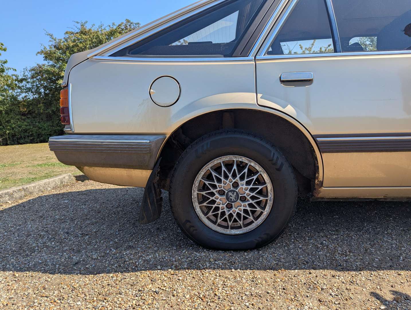 <p>1984 VAUXHALL CAVALIER CD 1.8E</p>