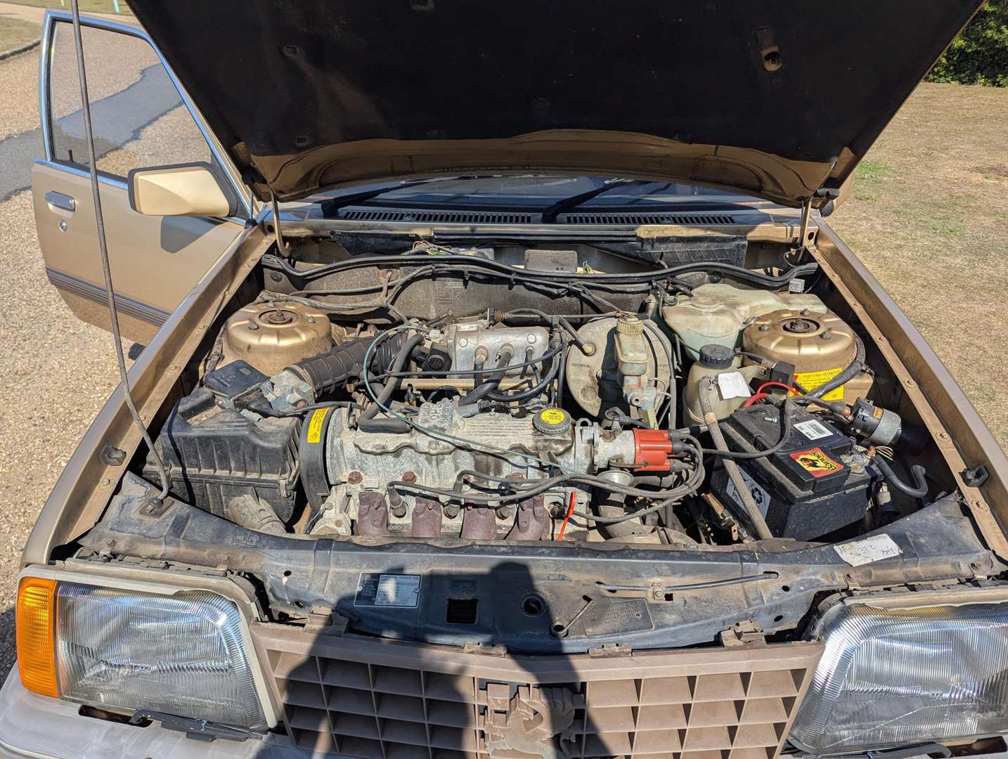 <p>1984 VAUXHALL CAVALIER CD 1.8E</p>