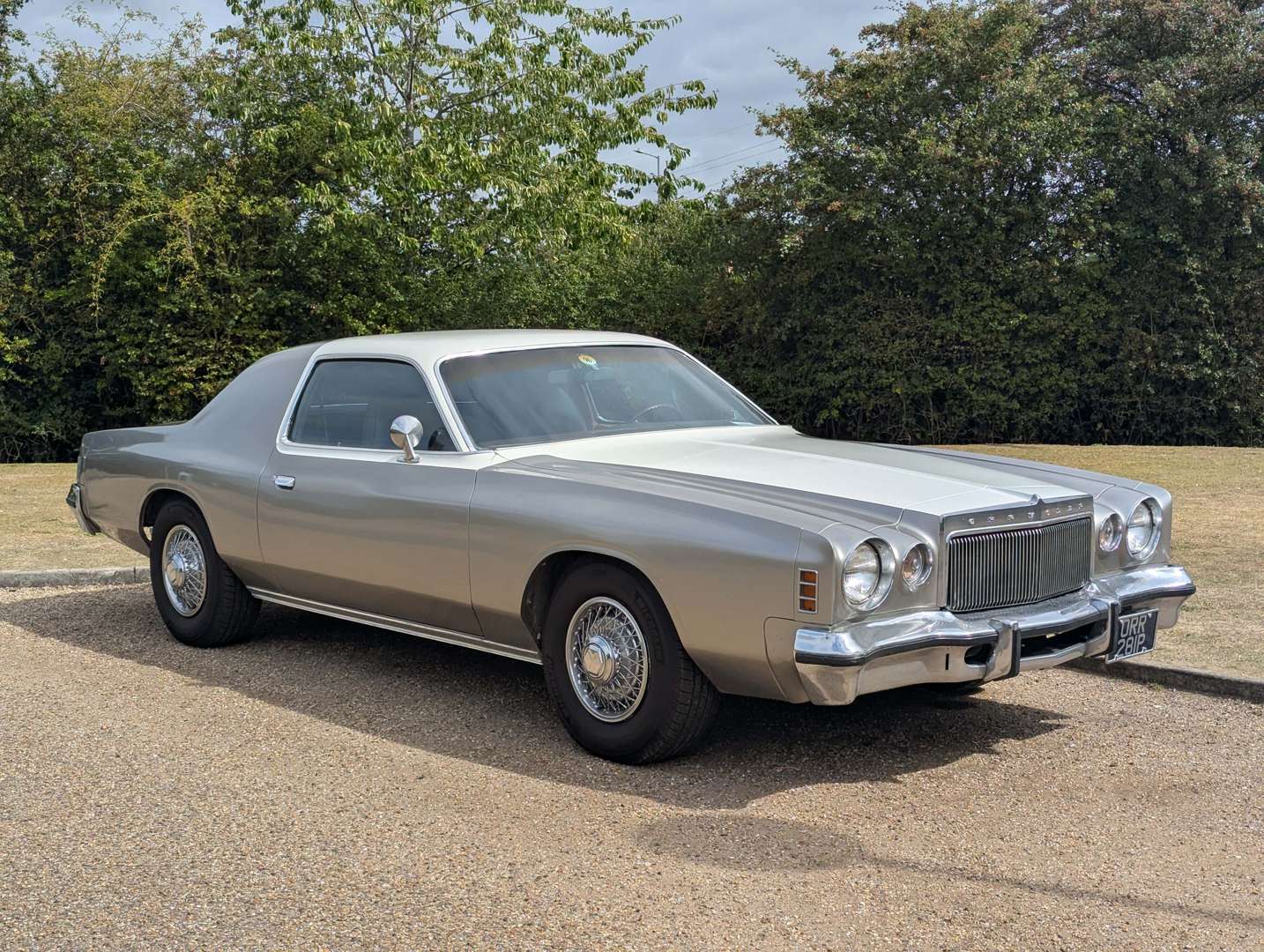 <p>1976 CHRYSLER CORDOBA COUPE LHD</p>