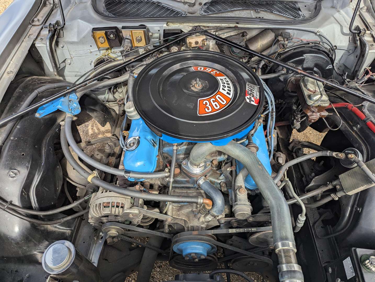 <p>1976 CHRYSLER CORDOBA COUPE LHD</p>