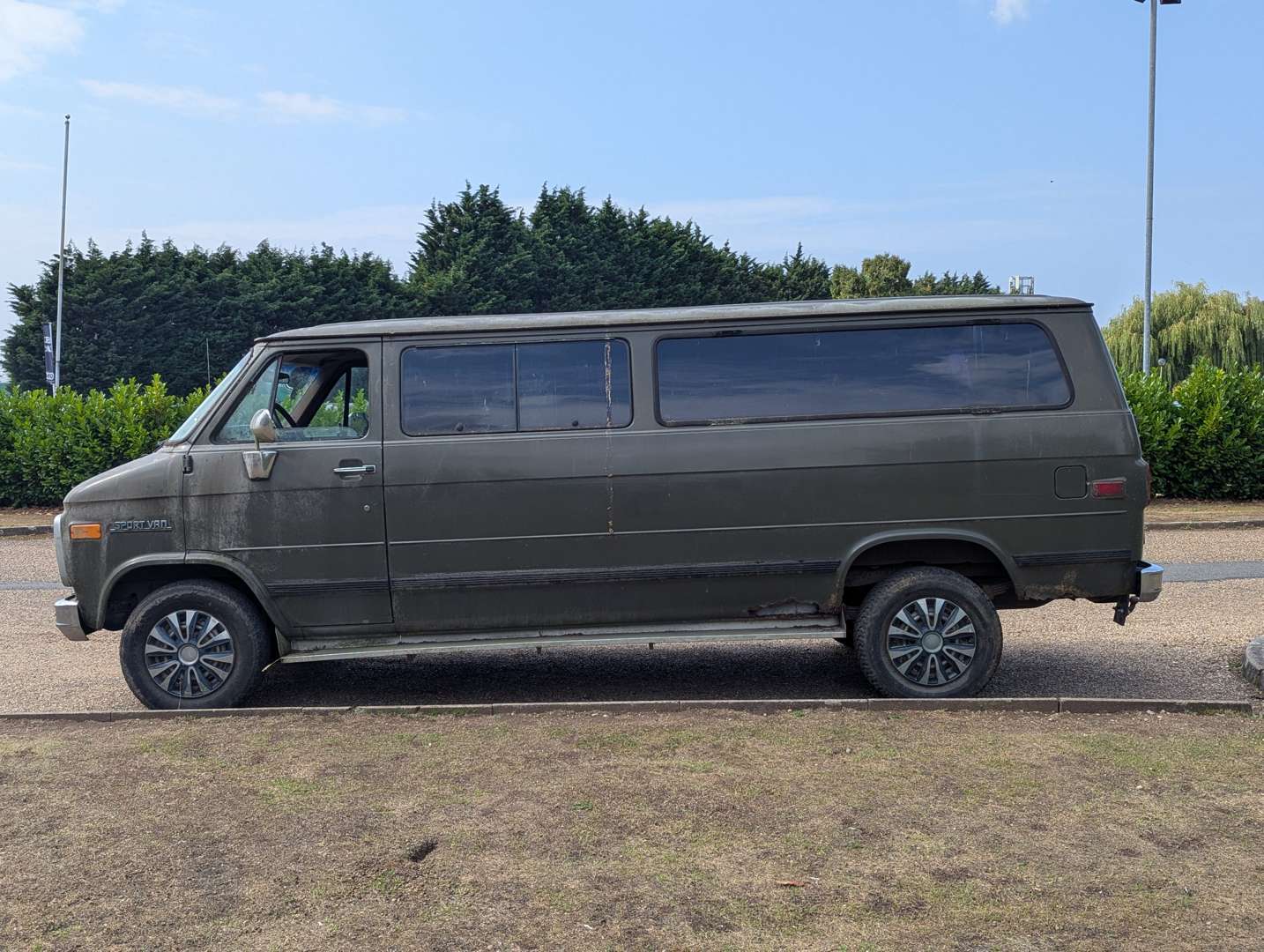 <p>1994 CHEVROLET GMC G30 VAN LHD</p>