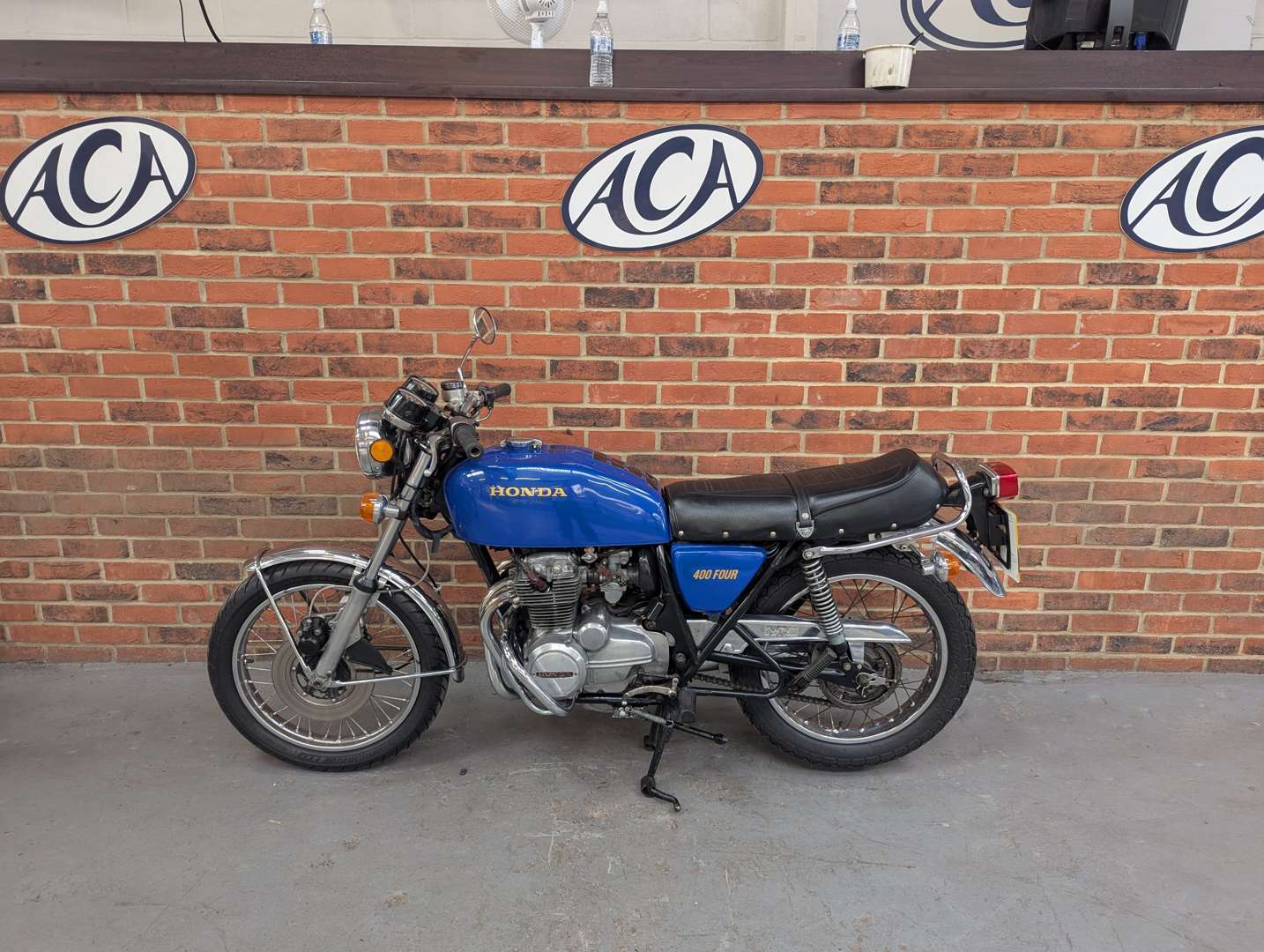 <p>1977 HONDA CB400 FOUR</p>