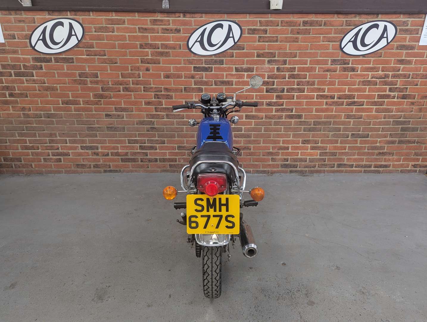 <p>1977 HONDA CB400 FOUR</p>