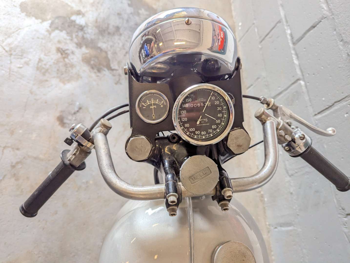 <p>1961 TRIUMPH CAFE RACER</p>